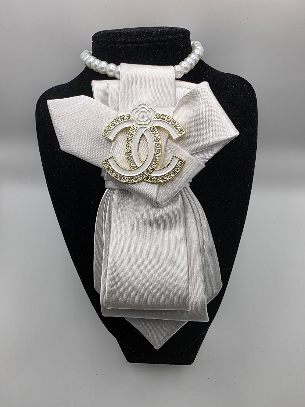 Tie Necklace | Ivory Satin